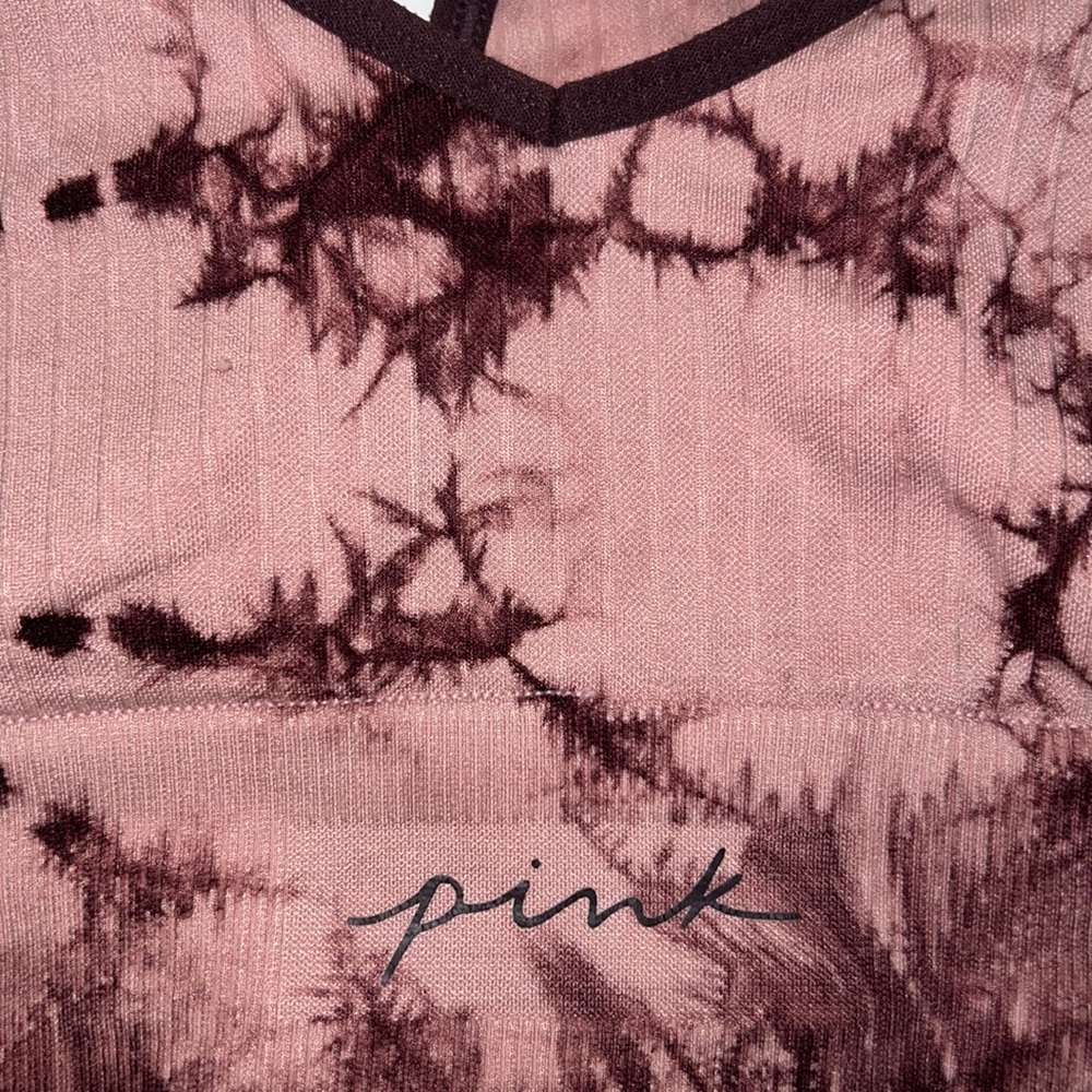 Pink bra - Picture 2 of 5